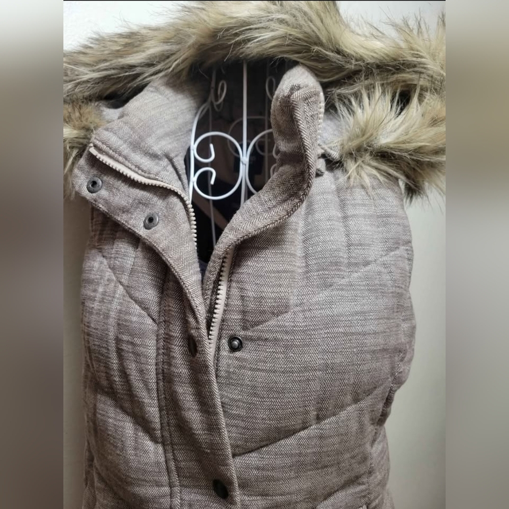 Womans Jacket - Picture 4 of 11